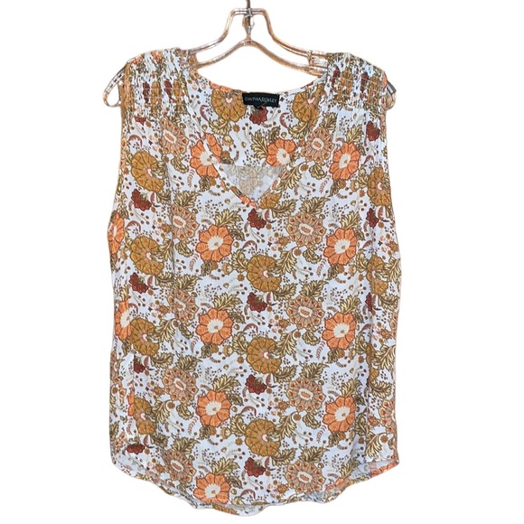 •CYNTHIA ROWLEY•BOHO IVORY FLORAL SMOCKING SHOULDER V NECK TANK TOP MEDIUM EUC - Picture 1 of 7